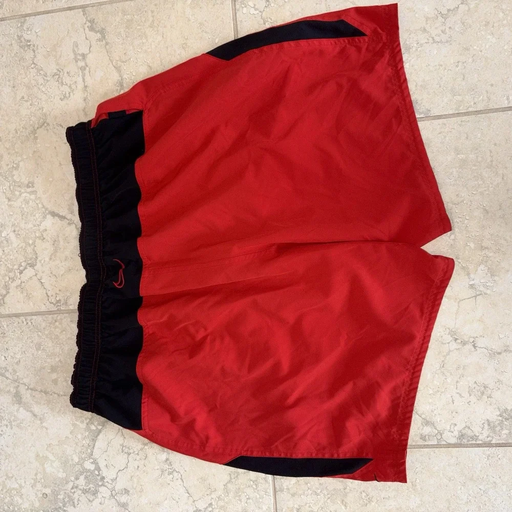 Nike Men's Red Swim Trunks Black Accents & Drawstring Size XXL Board Shorts Net